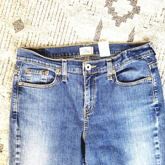 Levi's Capri/Crop Jeans size 8 - Picture 2 of 5